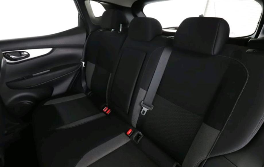 U DOLASKU Nissan Qashqai 1,3 DIG-T, fotografija 5