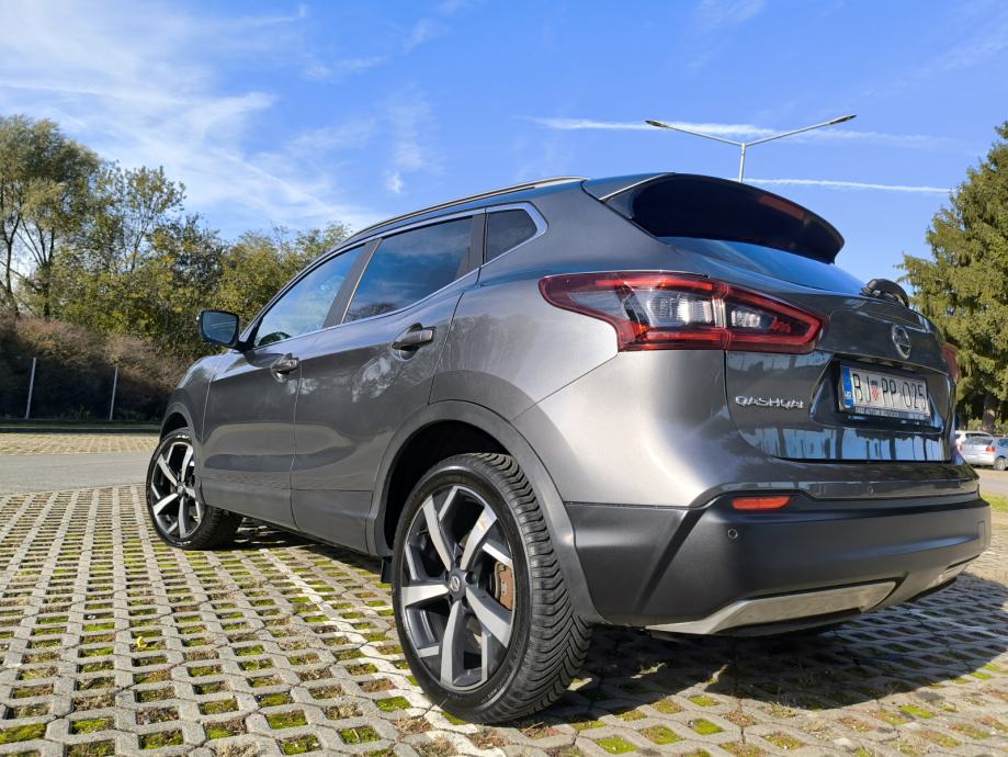 Nissan Qashqai 1,3 DIG-T, TEKNA+, Automatik, PANORAMA, EKSTRA, fotografija 6