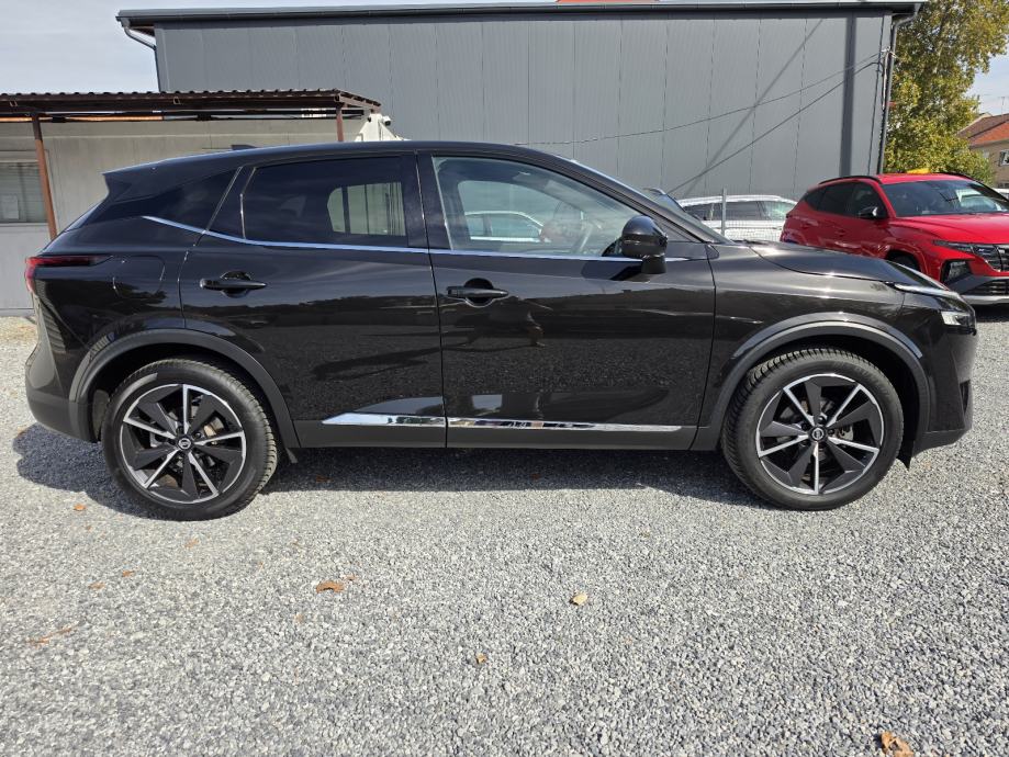Nissan Qashqai 1.3 MHEV 59TKM,SERV.,NAVI.,LED,KAM.360,PANO.,ALU.,TEKNA, fotografija 6