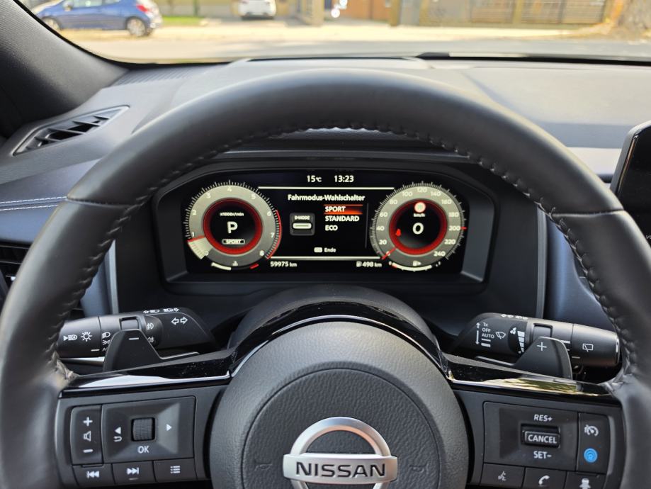 Nissan Qashqai 1.3 MHEV 59TKM,SERV.,NAVI.,LED,KAM.360,PANO.,ALU.,TEKNA, fotografija 10