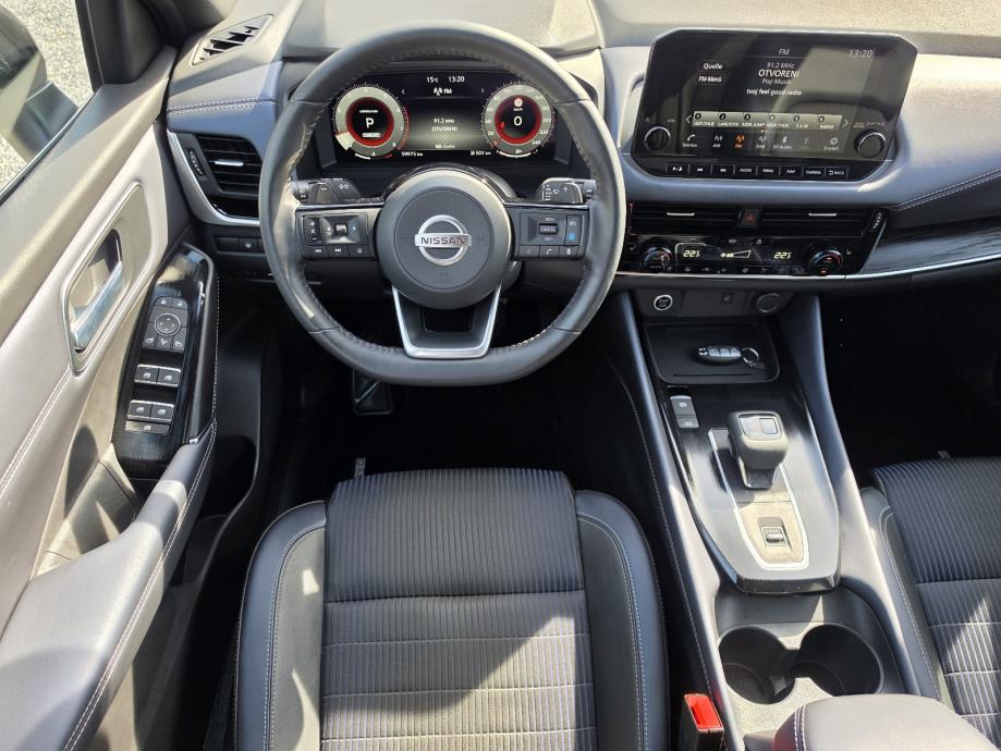 Nissan Qashqai 1.3 MHEV 59TKM,SERV.,NAVI.,LED,KAM.360,PANO.,ALU.,TEKNA, fotografija 9