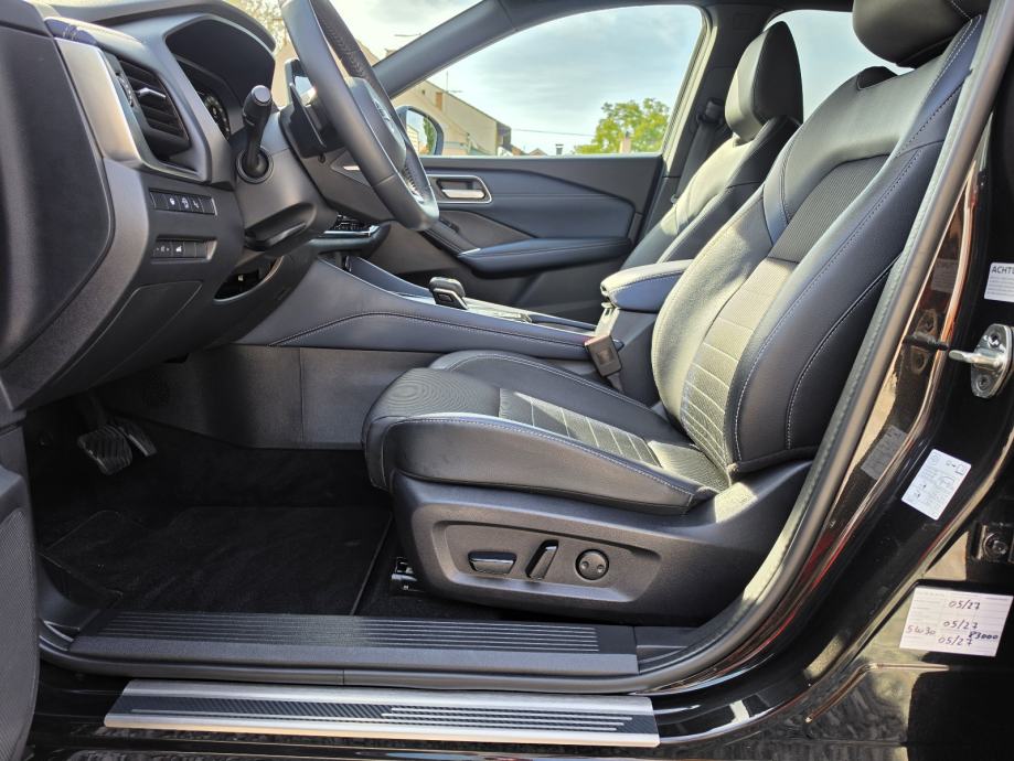 Nissan Qashqai 1.3 MHEV 59TKM,SERV.,NAVI.,LED,KAM.360,PANO.,ALU.,TEKNA, fotografija 18