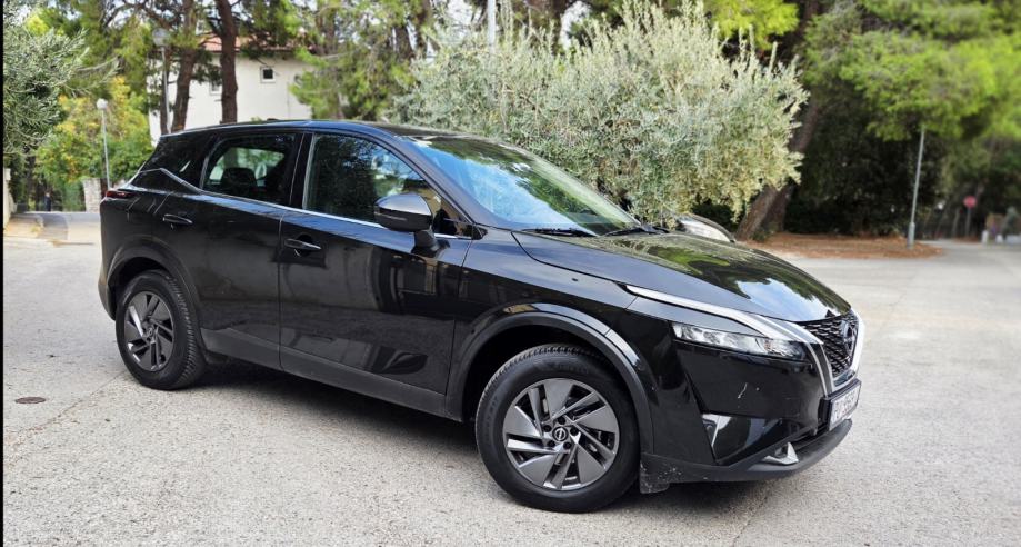 Nissan Qashqai 1.3 MHEV Acenta 6 godina jamstva, fotografija 2