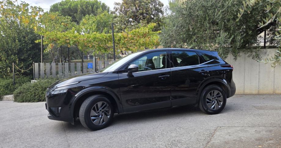 Nissan Qashqai 1.3 MHEV Acenta 6 godina jamstva, fotografija 3