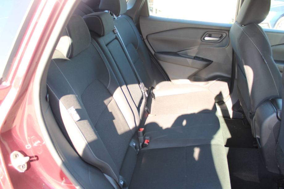Nissan Qashqai 1.3 MHEV *LED, KAMERA*, fotografija 12