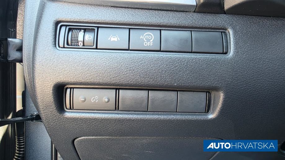 NISSAN QASHQAI 1.3 MHEV XTRONIC N-STYLE - Jamstvo 15 mjeseci, 22.900,, fotografija 12