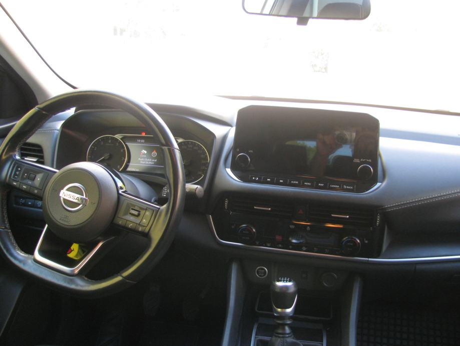 Nissan Qashqai 1.3, fotografija 14
