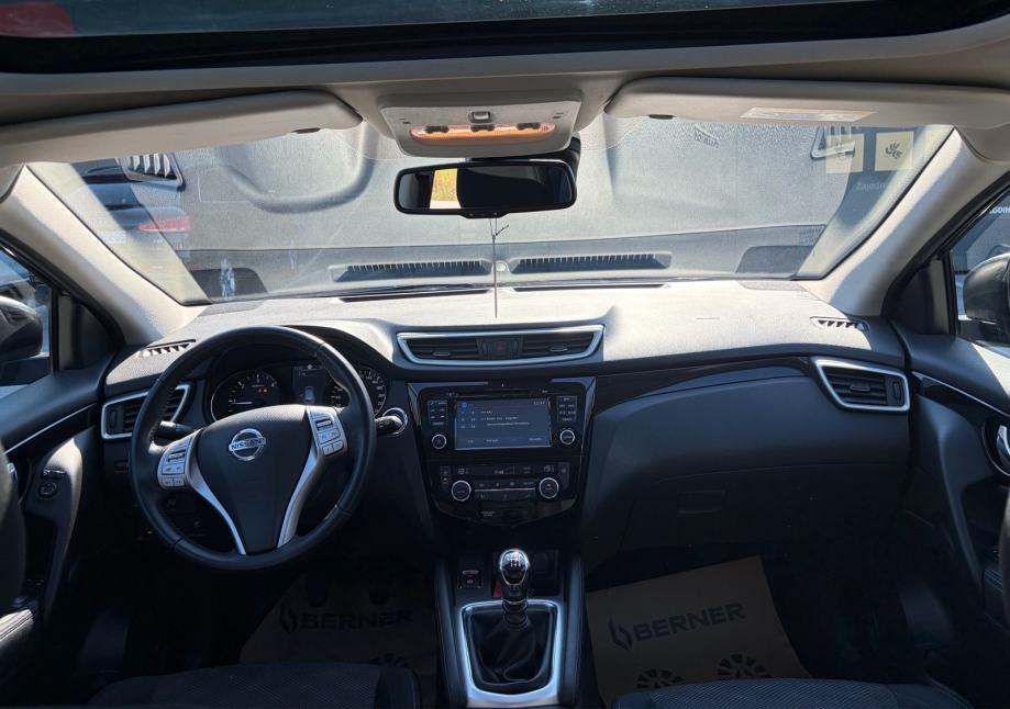 Nissan Qashqai 1,5 dCi 81kW 2016g. Panorama, kamera 360°, keyless go, fotografija 16