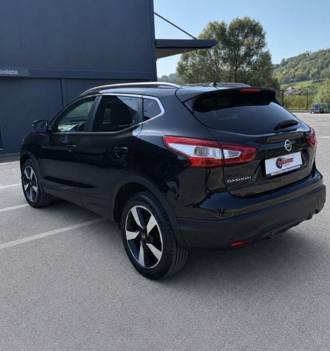 Nissan Qashqai 1,5 dCi 81kW 2016g. Panorama, kamera 360°, keyless go, fotografija 2