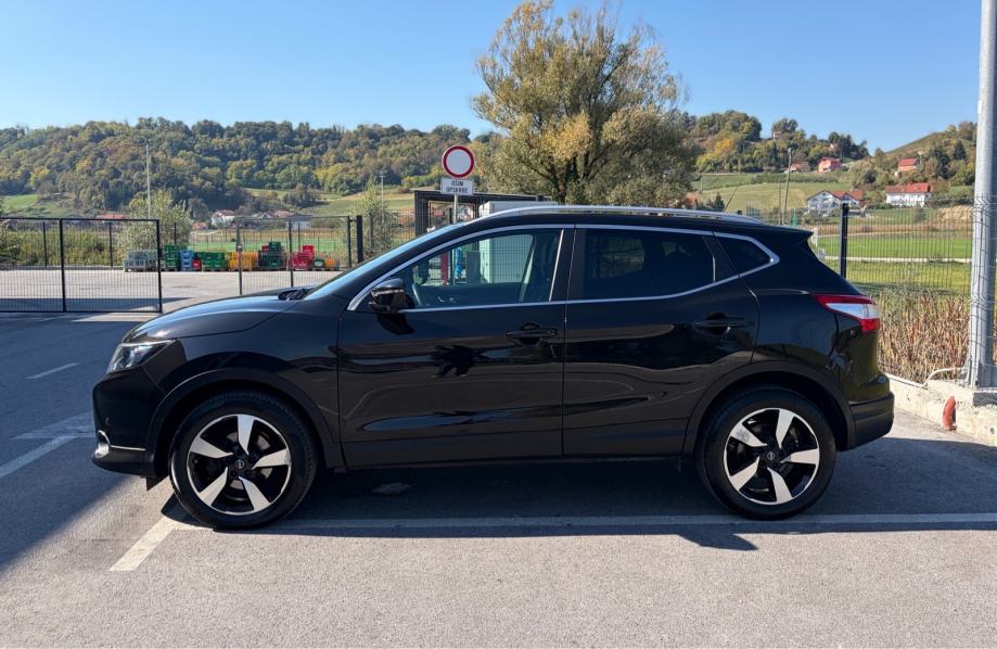 Nissan Qashqai 1,5 dCi 81kW 2016g. Panorama, kamera 360°, keyless go, fotografija 15