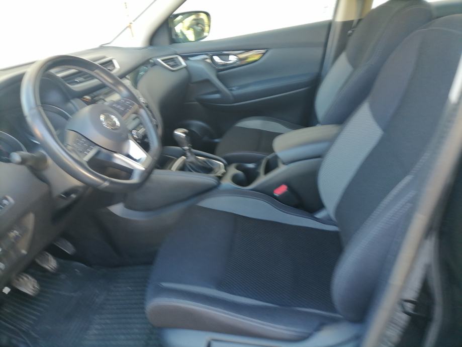 Nissan Qashqai 1,5 dCi 85 kw 116Ks registriran godinu dana, fotografija 2