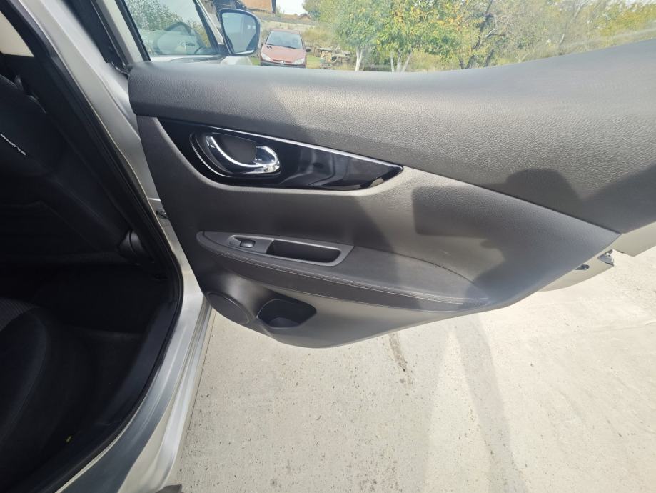Nissan Qashqai 1,5 dCi Acenta,12mj. jamstvo,Veliki servis,kartice rate, fotografija 18
