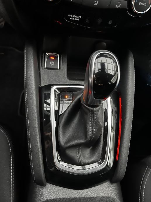 Nissan Qashqai 1,5 dCi automatik, fotografija 2