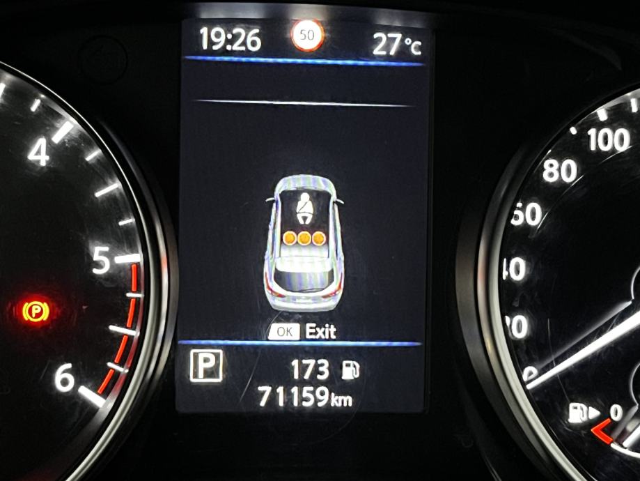 Nissan Qashqai 1,5 dCi automatik, fotografija 4