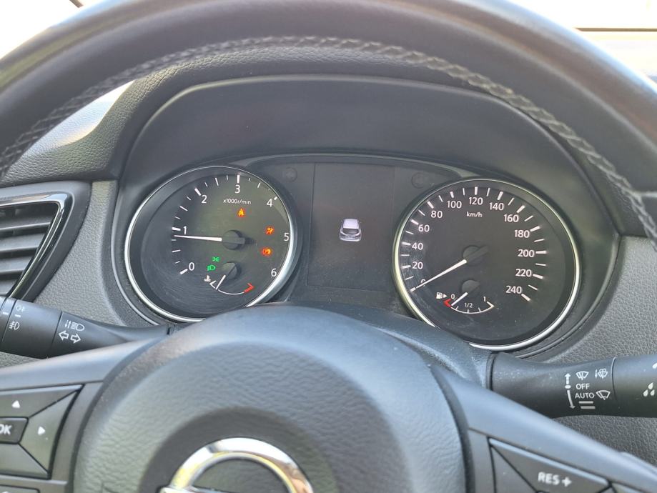 Nissan Qashqai 1,5 dCi, kamera, reg.do 20.07.2027. pregledan u Baotić, fotografija 15