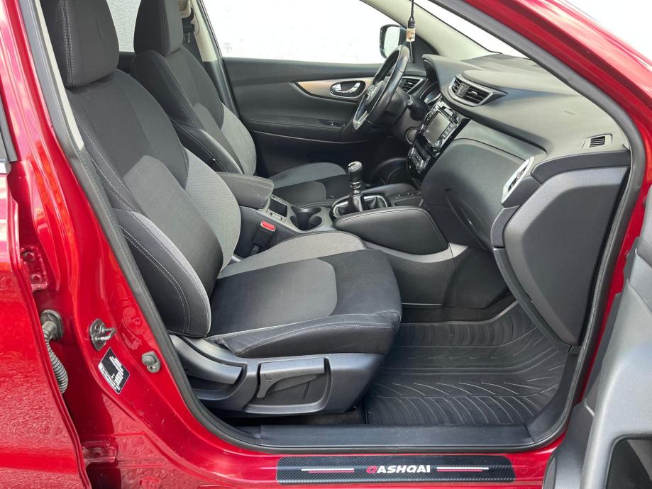 NISSAN QASHQAI 1.5 dCi • N-CONNECTA • 360° KAMERE • NAVI • GR. SJEDALA, fotografija 15