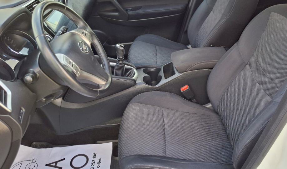 Nissan Qashqai 1,5 dCi panorama/kamera 360/servisna/jamstvo 1 god, fotografija 10