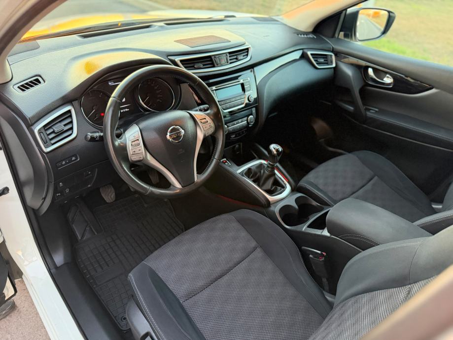 Nissan Qashqai 1,5 dCi, fotografija 10
