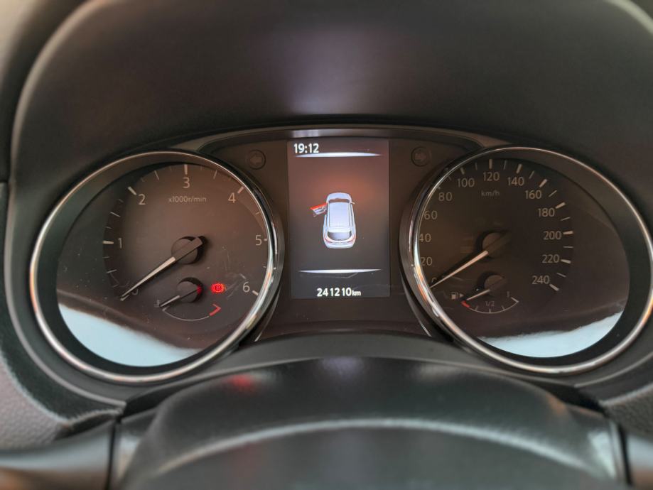 Nissan Qashqai 1,5 dCi, fotografija 12
