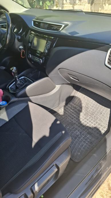 Nissan Qashqai 1,5 dCi, fotografija 2