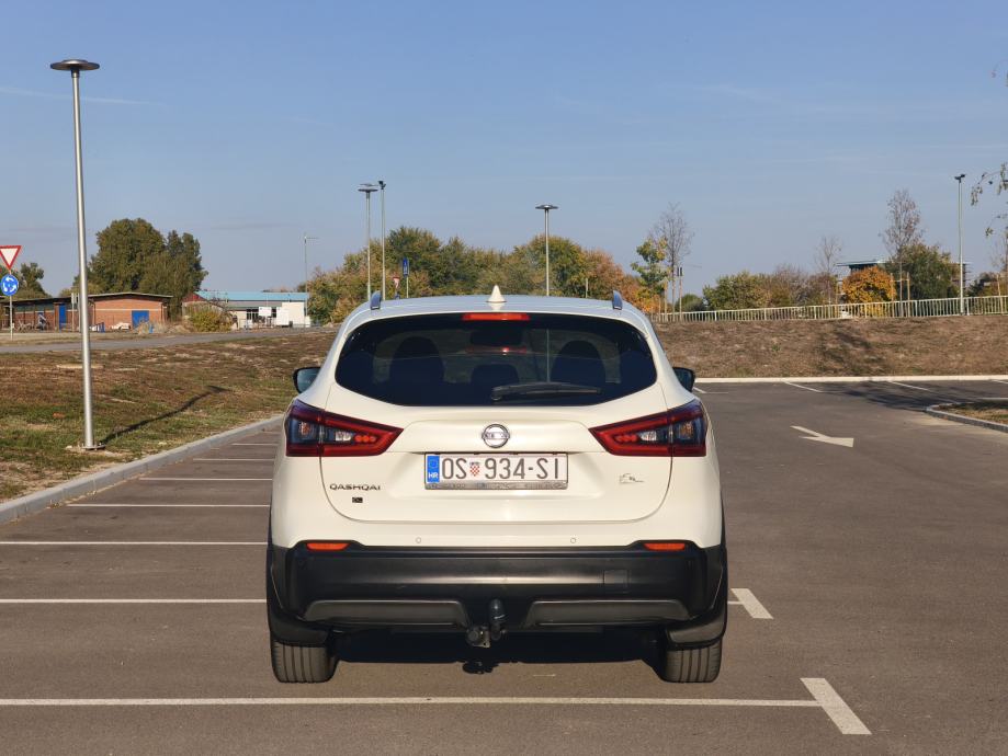 Nissan Qashqai 1,5 dCi Tekna, euro kuka, 2 seta kotača, fotografija 7
