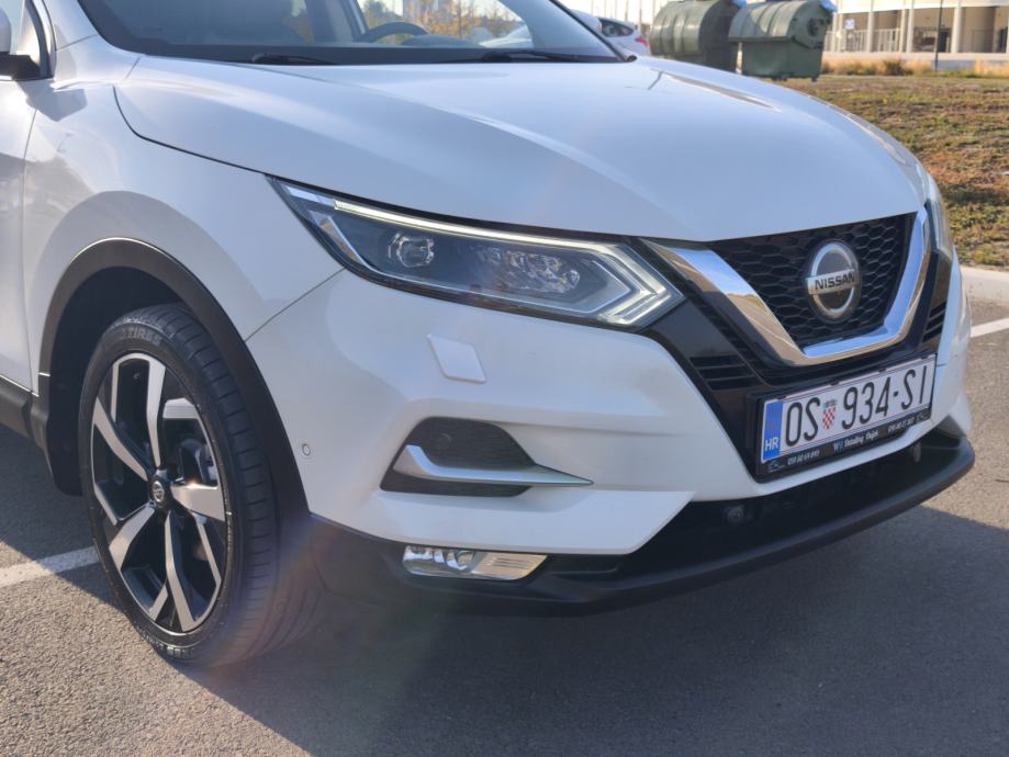 Nissan Qashqai 1,5 dCi Tekna, euro kuka, 2 seta kotača, fotografija 3