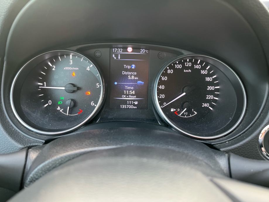 Nissan Qashqai 1.5 dci Tekna REGISTRIRAN GODINU DANA, fotografija 13