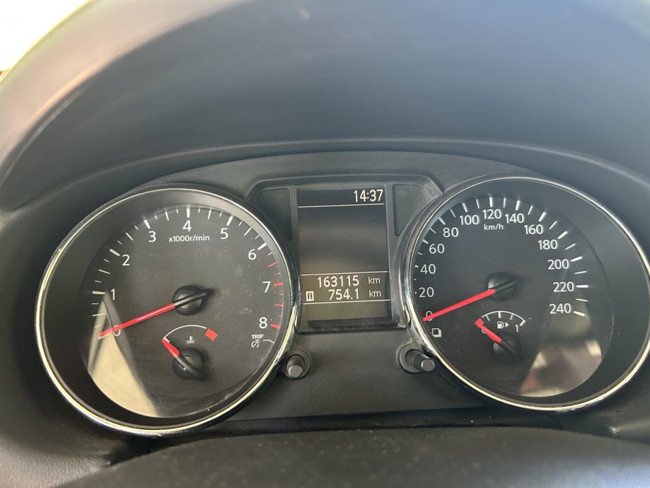 Nissan Qashqai 1,6 16V Reg 1 god, fotografija 12