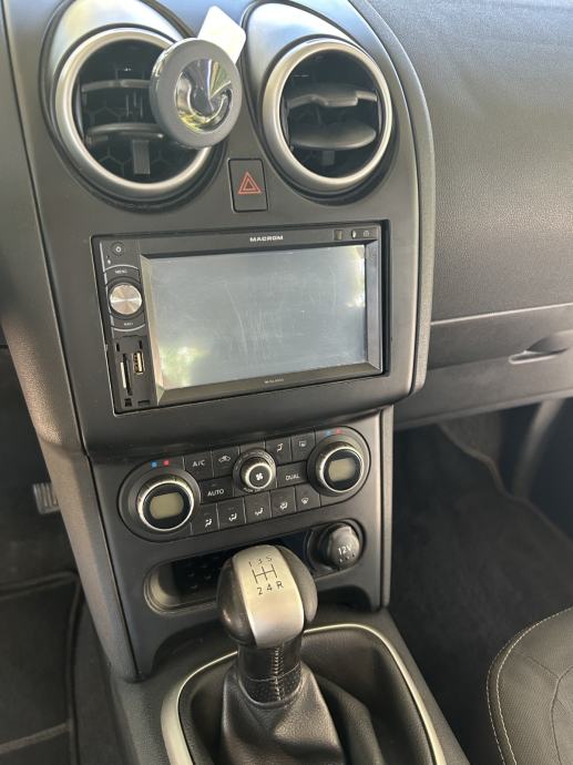 Nissan Qashqai 1,6 16V Reg 1 god, fotografija 15