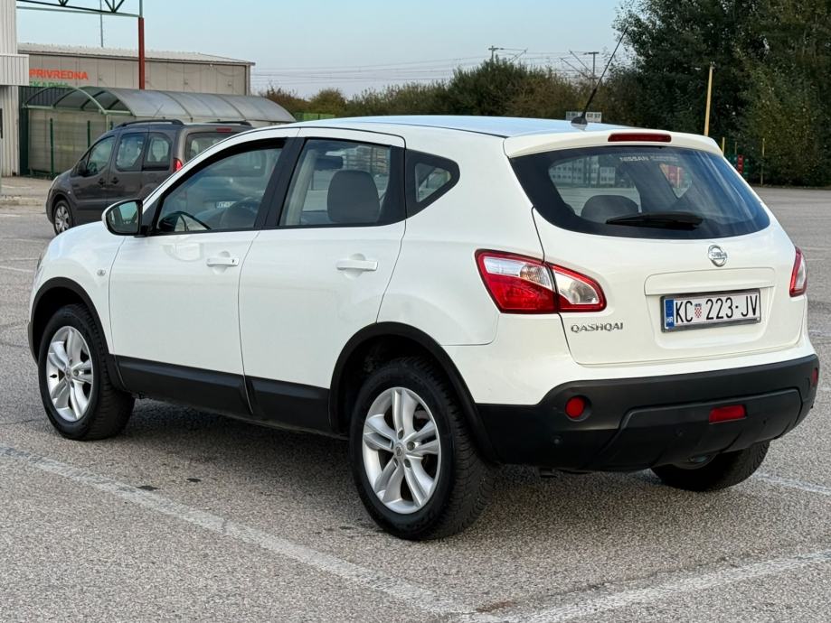 Nissan Qashqai 1,6 // 2010// 84kw//, fotografija 4