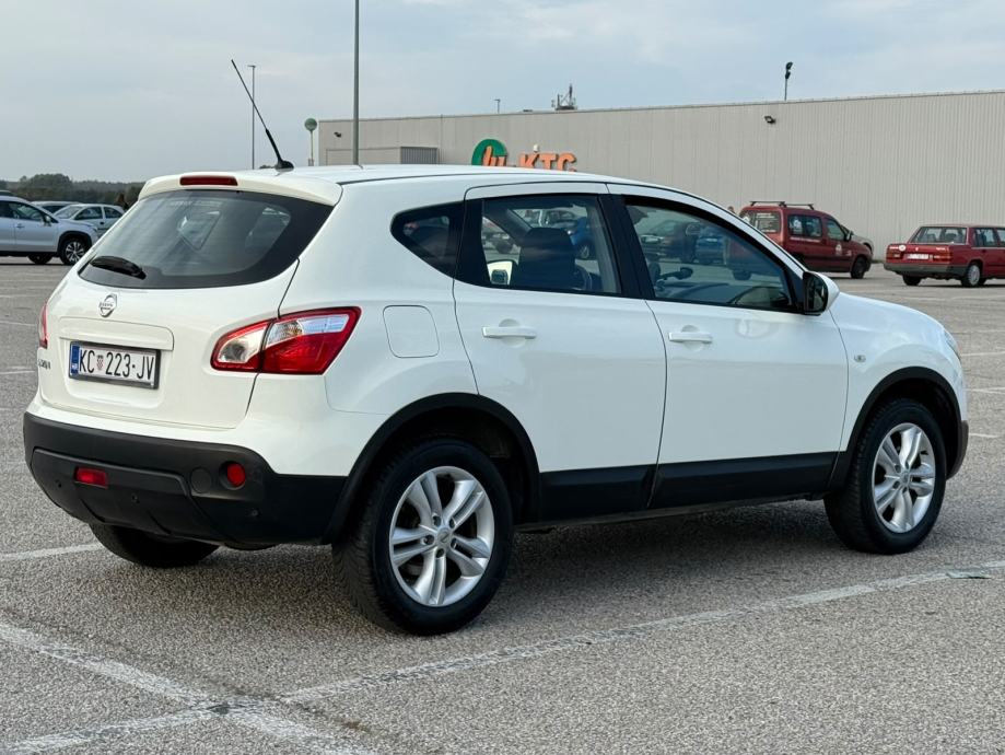 Nissan Qashqai 1,6 // 2010// 84kw//, fotografija 3