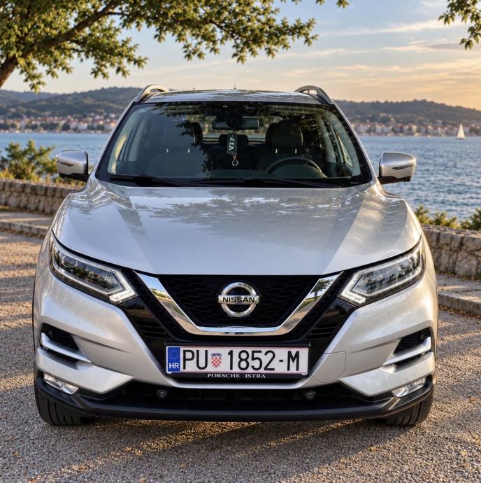 Nissan Qashqai 1.6 dCi 130 KS Acenta | Panorama | 360° | 19”, fotografija 3
