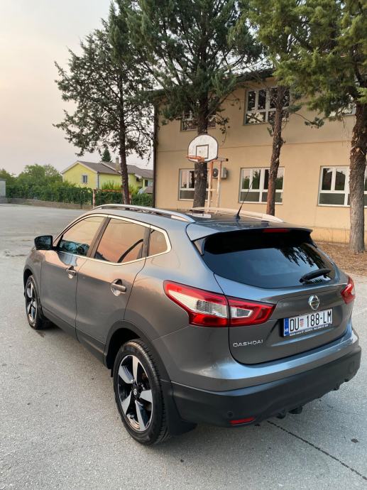 Nissan Qashqai 1,6 dCi 360° automatik, fotografija 7
