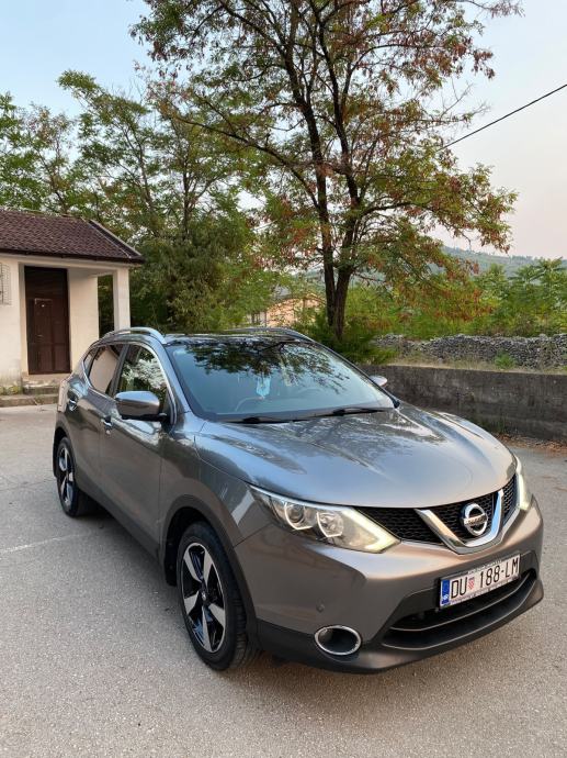Nissan Qashqai 1,6 dCi 360° automatik, fotografija 3
