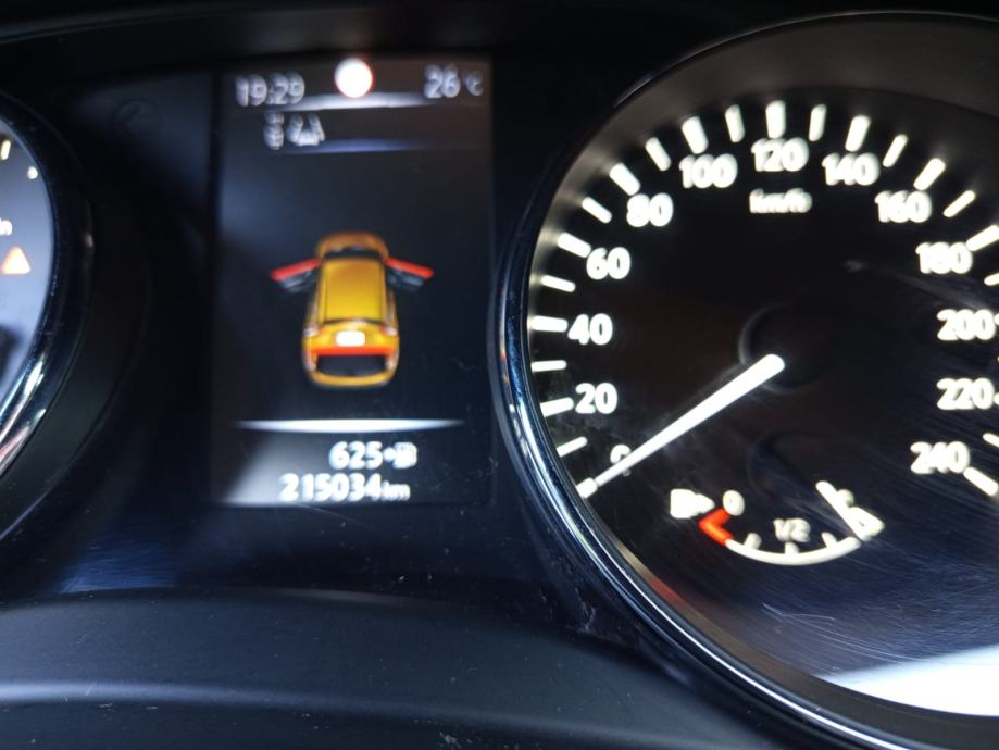 Nissan Qashqai 1,6 dCi, fotografija 13