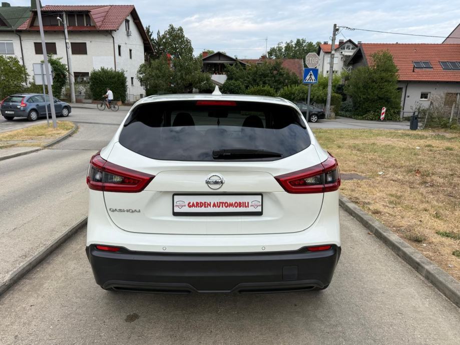 Nissan Qashqai 1,6 DIG-T*Top stanje*Redizajn*Reg. 7/2027*, fotografija 6