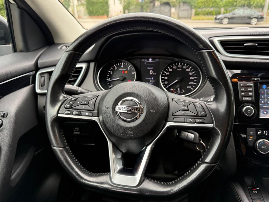 Nissan Qashqai 1,6 DIG-T*Top stanje*Redizajn*Reg. 7/2027*, fotografija 15