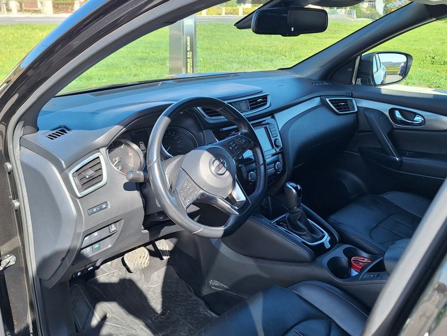 Nissan Qashqai 1,7 automatik, fotografija 16