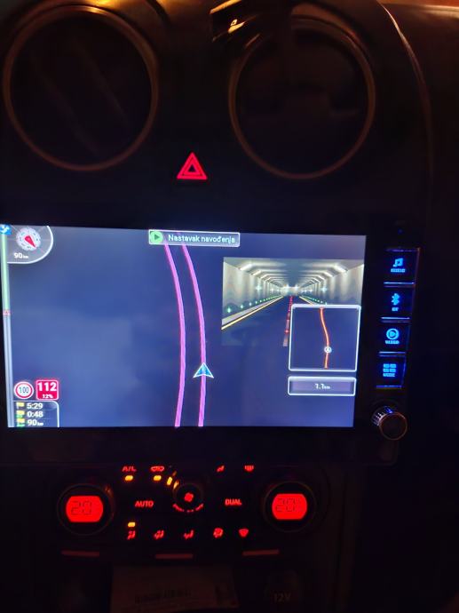 Nissan Qashqai+2 1,5 dCi, fotografija 3