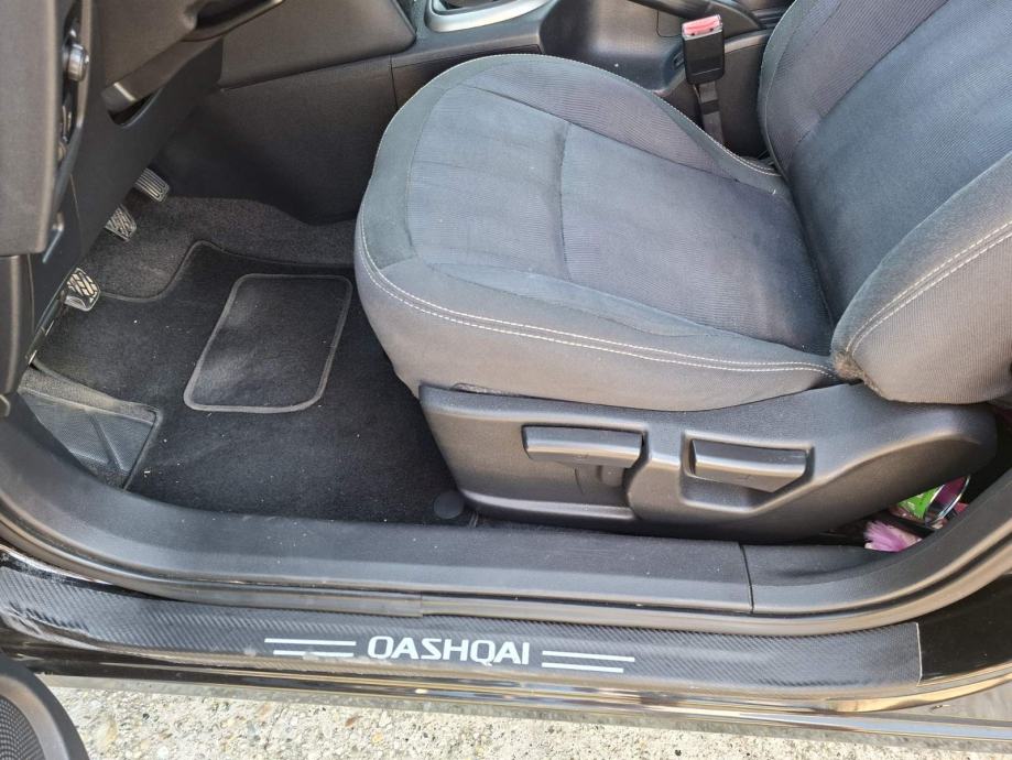 Nissan Qashqai+2 1,5 dCi, fotografija 6