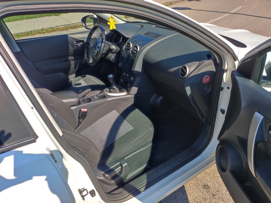 Nissan Qashqai 2,0 16V, fotografija 5