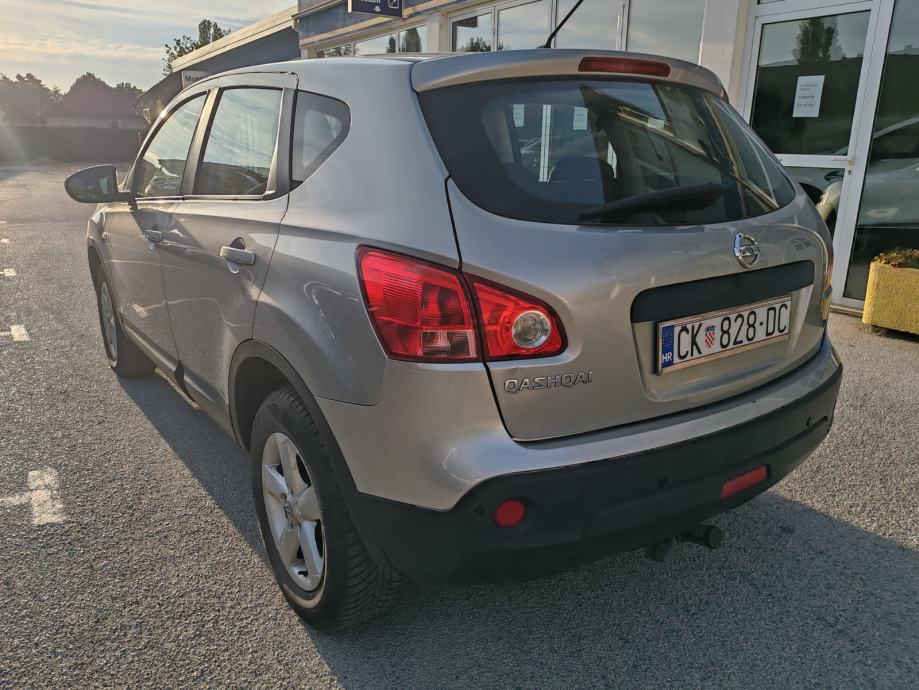 Nissan Qashqai 2,0 16V, fotografija 2