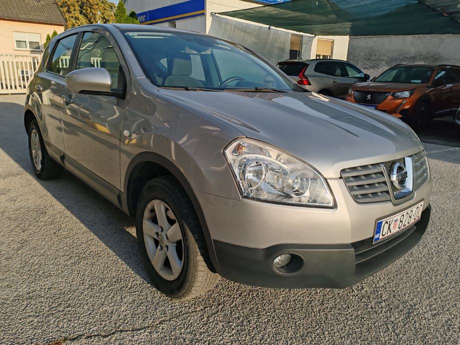 Nissan Qashqai 2,0 16V, fotografija 3