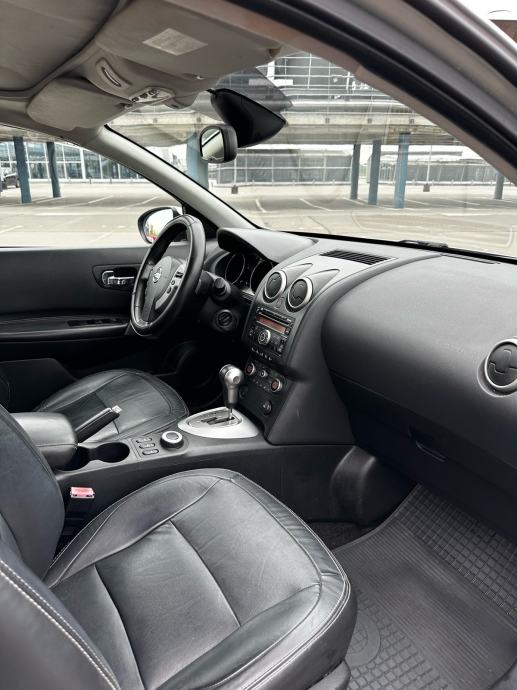 Nissan Qashqai 2,0 dCi Automatik Hr Auto Pano Keyless go Full oprema, fotografija 13