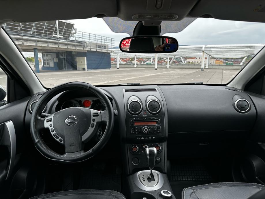 Nissan Qashqai 2,0 dCi Automatik Hr Auto Pano Keyless go Full oprema, fotografija 14