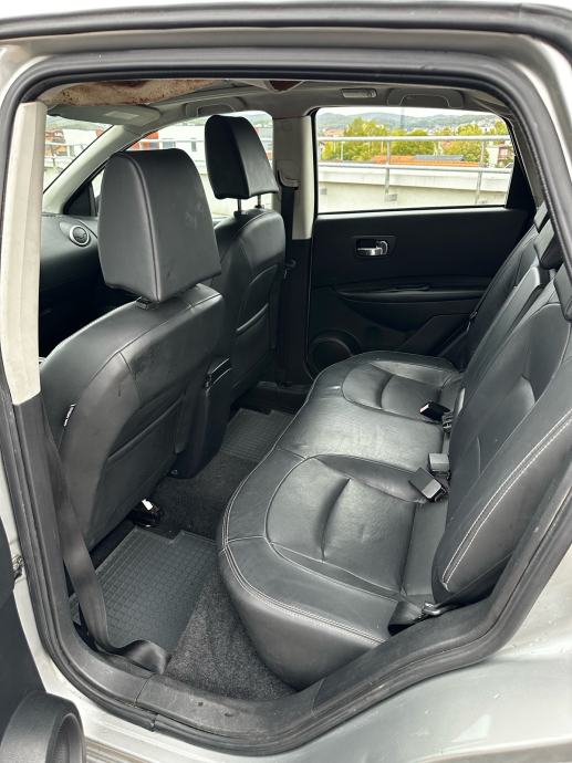 Nissan Qashqai 2,0 dCi Automatik Hr Auto Pano Keyless go Full oprema, fotografija 11