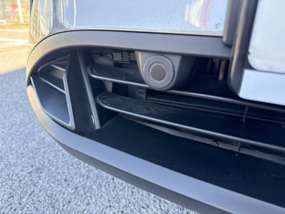 NISSAN QASHQAI 2022 • PREMIUM jamstvo • AutoZubak Rabljena, fotografija 14