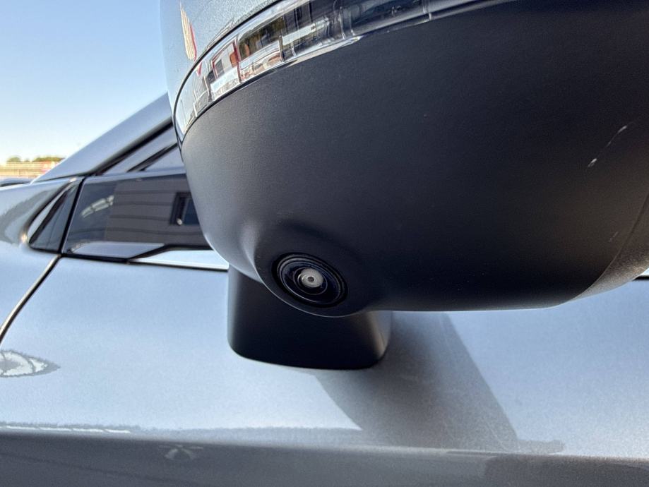 NISSAN QASHQAI 2022 • PREMIUM jamstvo • AutoZubak Rabljena, fotografija 16