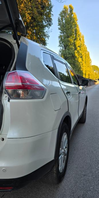 Nissan X-Trail 1.6 dCi 4X4 ACENTA PREMIUM 360, BEZ ULAGANJA, fotografija 3