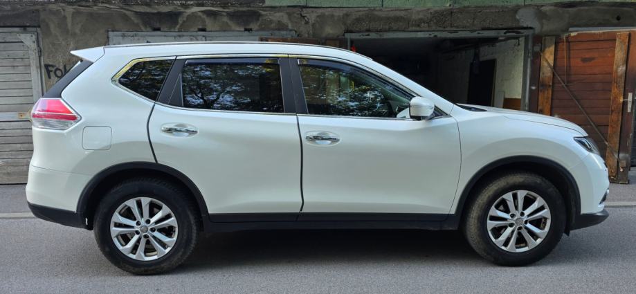 Nissan X-Trail 1.6 dCi 4X4 ACENTA PREMIUM 360, fotografija 5
